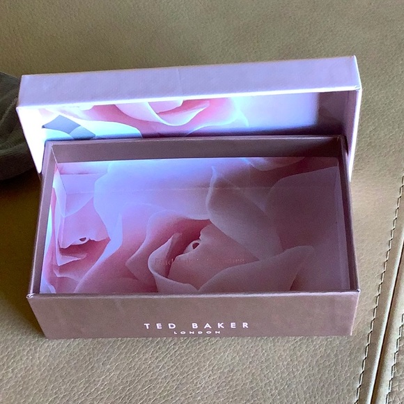 Ted Baker Socks. - Picture 5 of 7